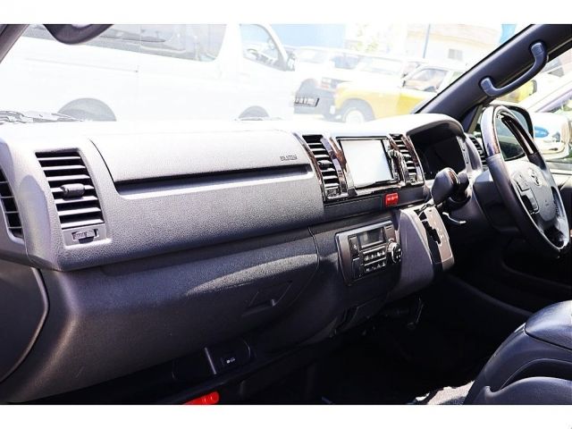 HIACE van 2WD
