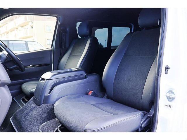 HIACE van 2WD