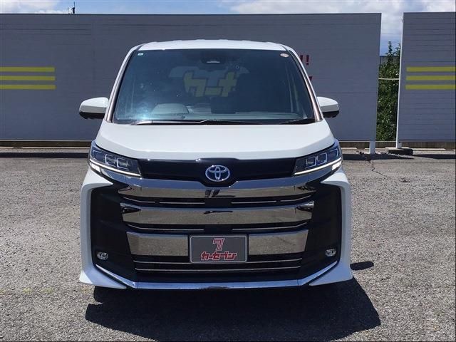 NOAH HYBRID 4WD