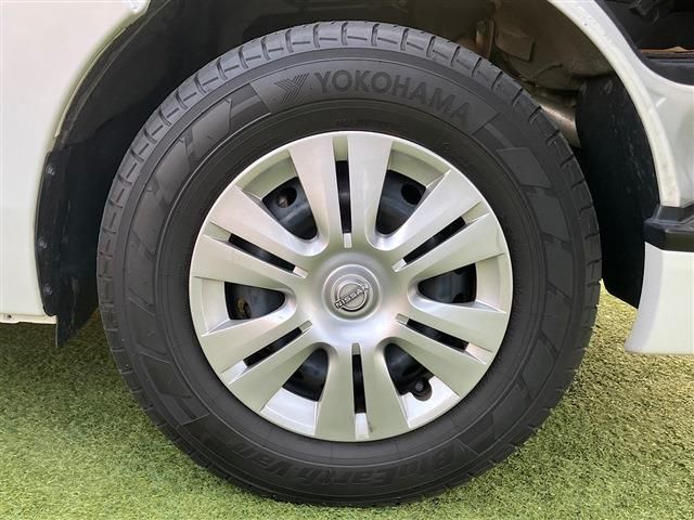 CARAVAN van 2WD