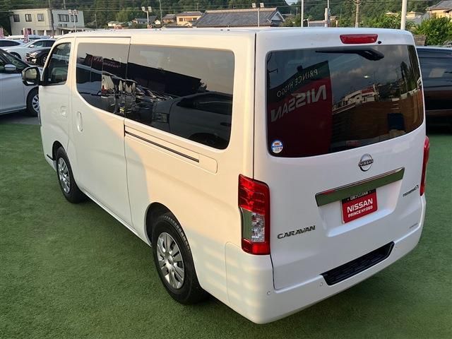CARAVAN van 2WD