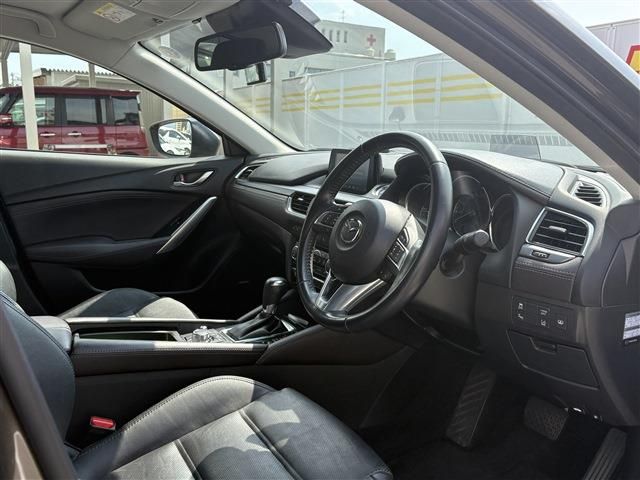 ATENZA sedan 4WD