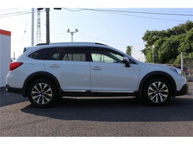 LEGACY OUTBACK