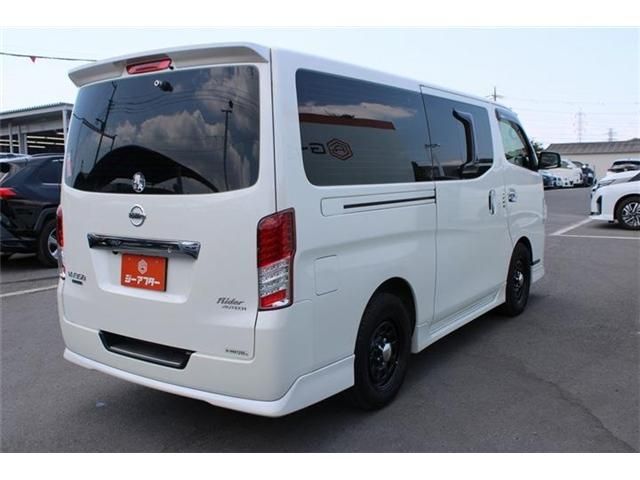 NV350 CARAVAN