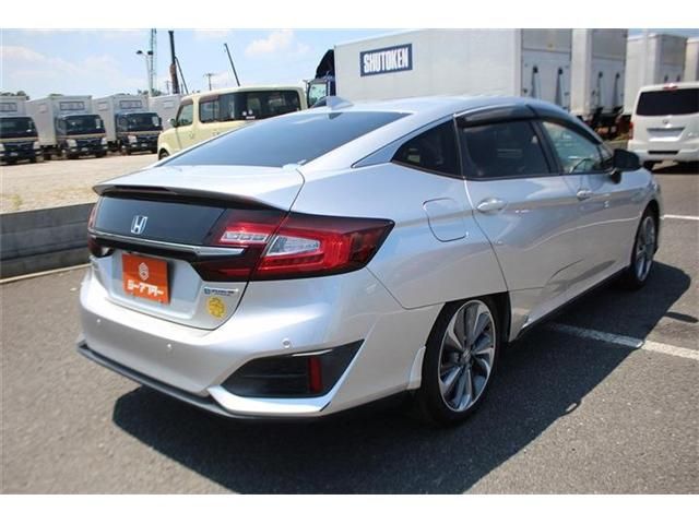 CLARITY PHEV