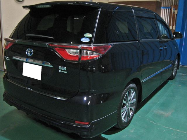 ESTIMA HYBRID 4WD