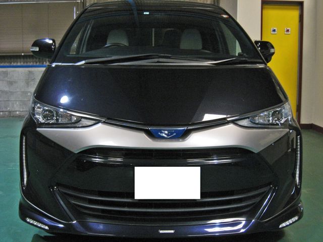 ESTIMA HYBRID 4WD