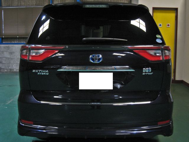 ESTIMA HYBRID 4WD