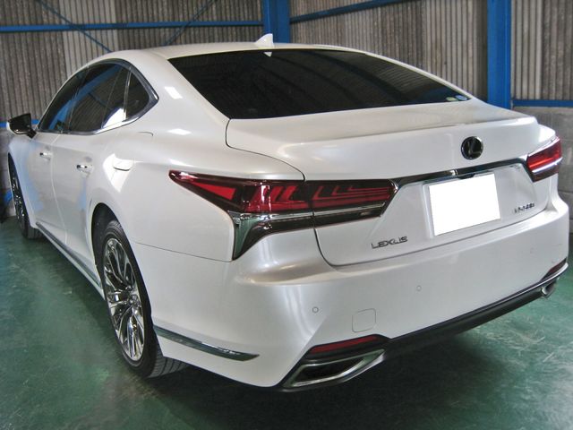 LEXUS LS500