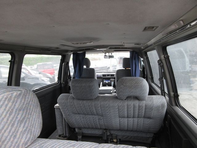 DELICA STARwagon 4WD