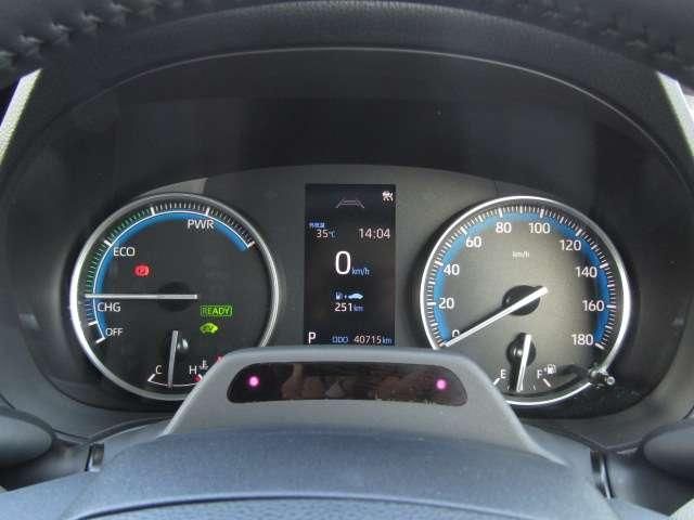 VOXY HYBRID 4WD