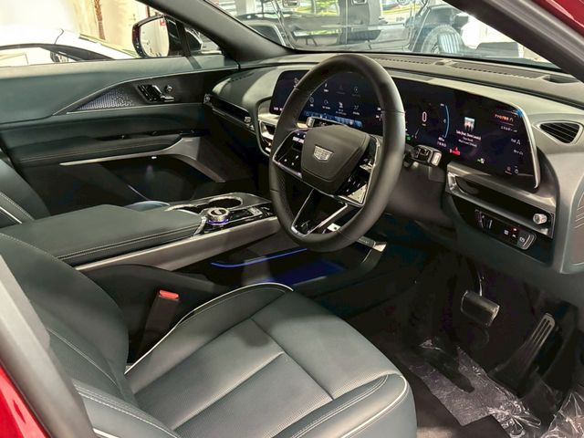 CADILLAC LYRIQ