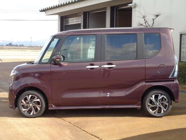 TANTO CUSTOM 4WD