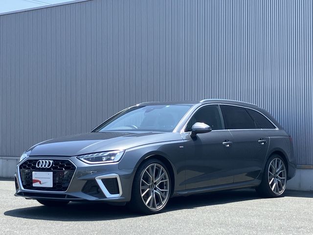 AUDI A4 AVANT