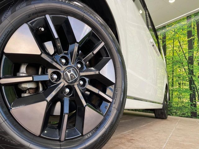 STEPWAGON e:HEV SPADA
