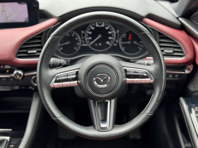 MAZDA3 FASTBACK