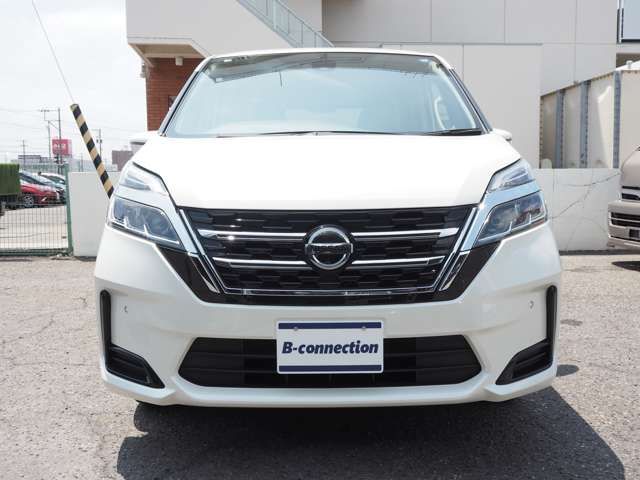 SERENA  S-HYBRID 4WD