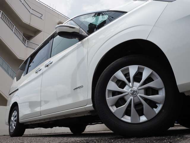 SERENA  S-HYBRID 4WD