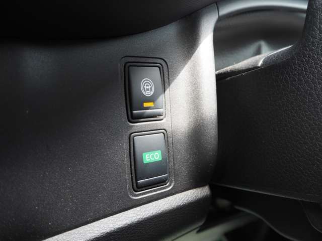 SERENA  S-HYBRID 4WD