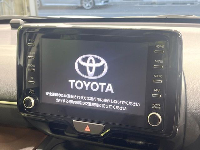 YARIS CROSS HYBRID