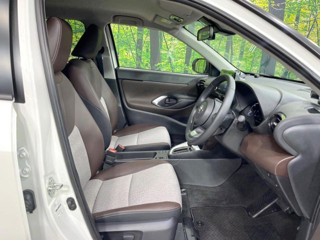 YARIS CROSS HYBRID