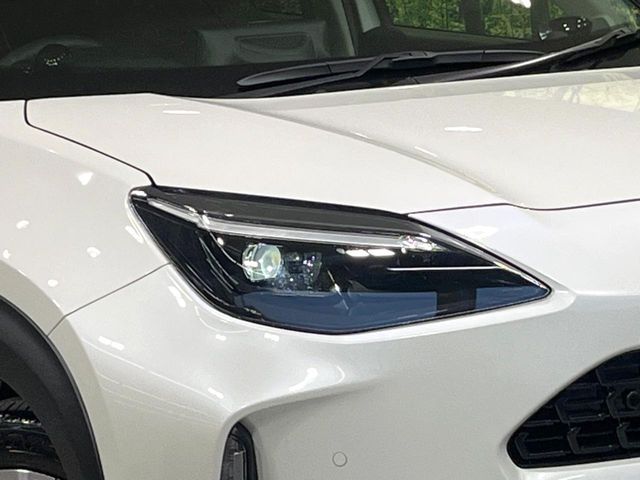 YARIS CROSS HYBRID