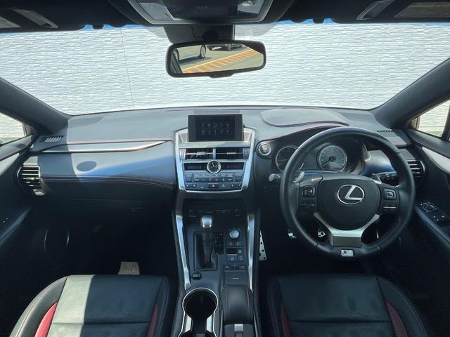 LEXUS NX200t
