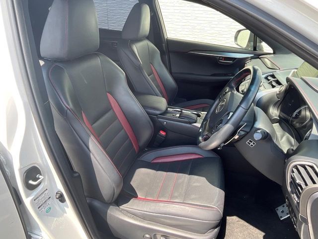 LEXUS NX200t