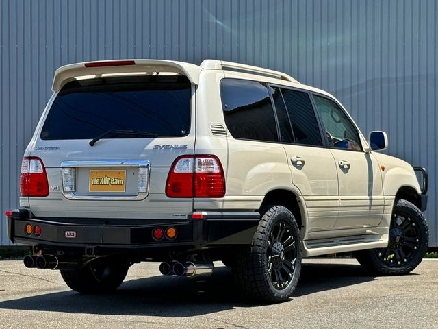 LANDCRUISER wagon
