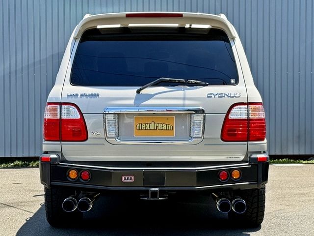 LANDCRUISER wagon