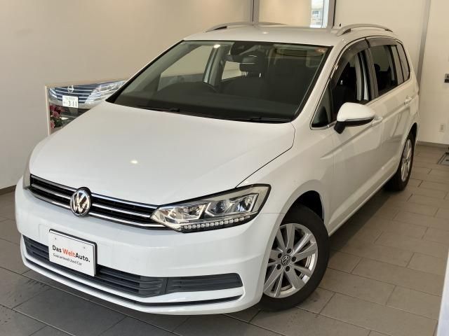VOLKSWAGEN GOLF TOURAN