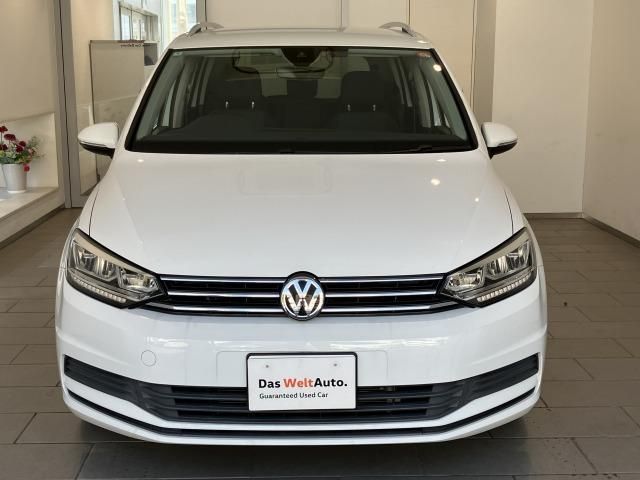 VOLKSWAGEN GOLF TOURAN