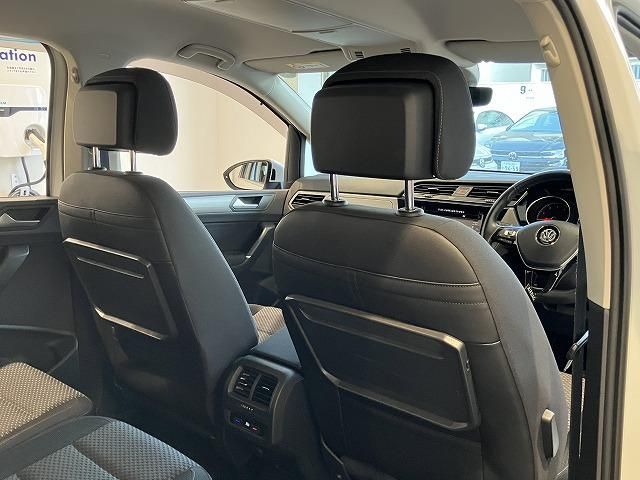 VOLKSWAGEN GOLF TOURAN
