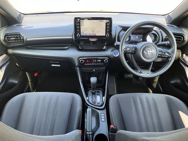 YARIS HYBRID