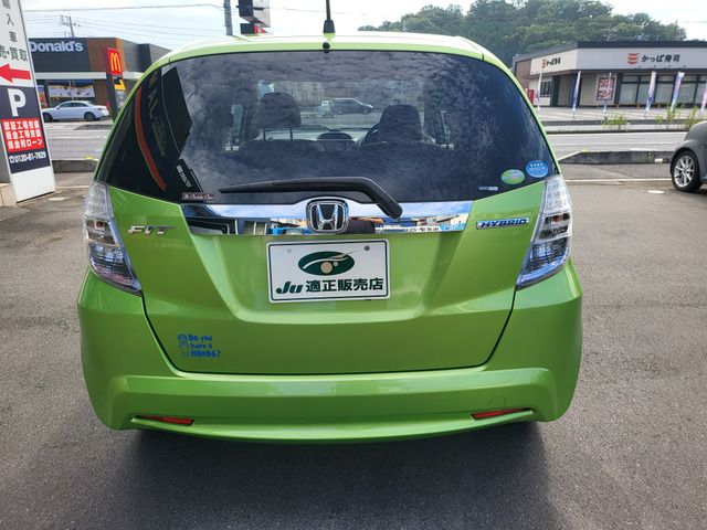 FIT HYBRID