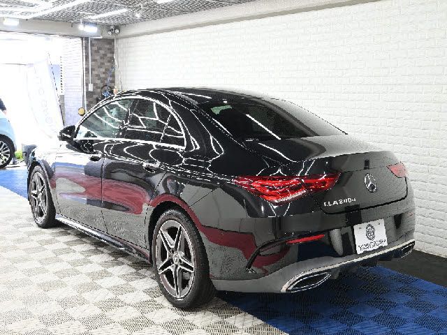MERCEDES BENZ CLA class