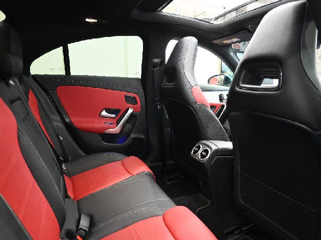 MERCEDES BENZ CLA class