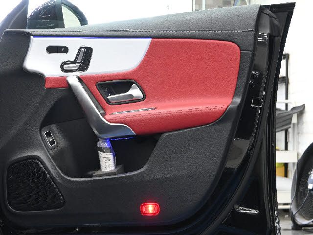 MERCEDES BENZ CLA class