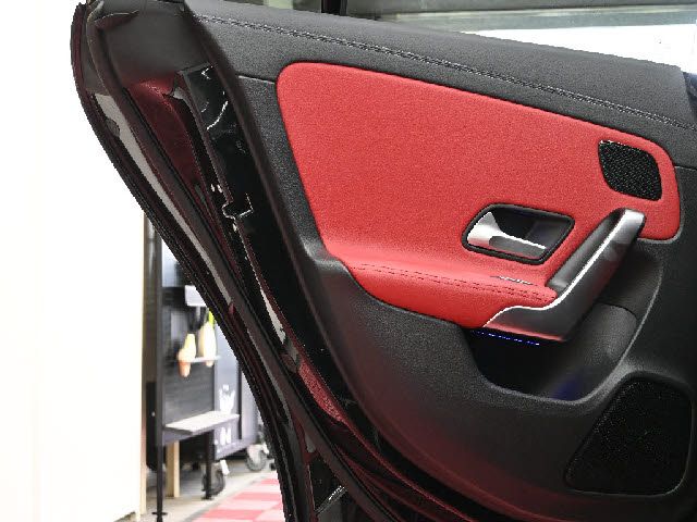 MERCEDES BENZ CLA class