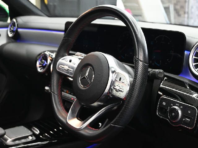 MERCEDES BENZ CLA class
