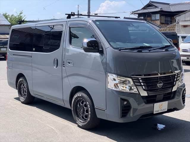 CARAVAN van 2WD