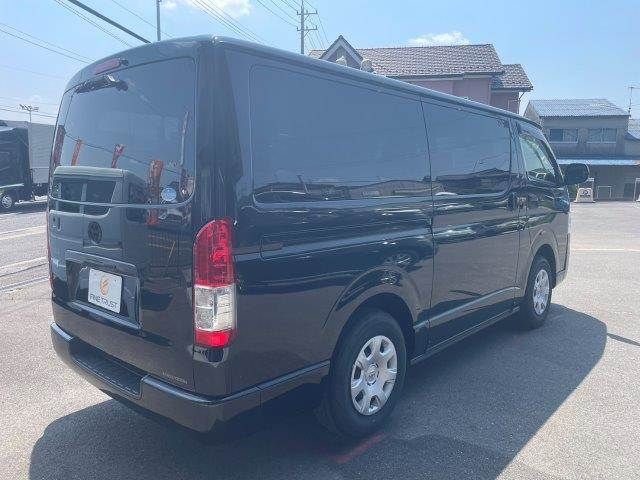 HIACE van 4WD