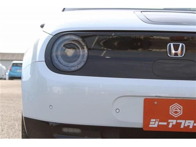 Honda e