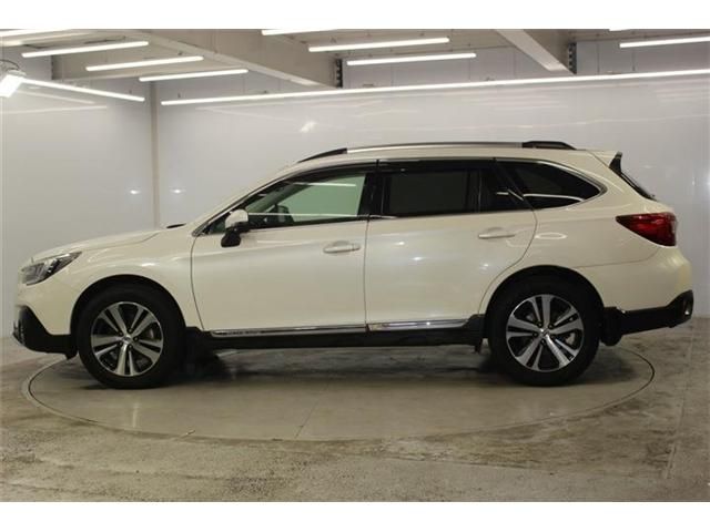 LEGACY OUTBACK