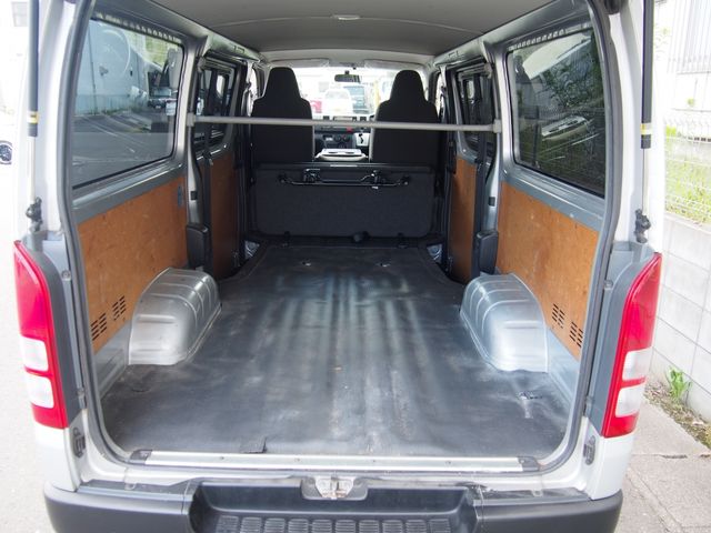HIACE van 4WD