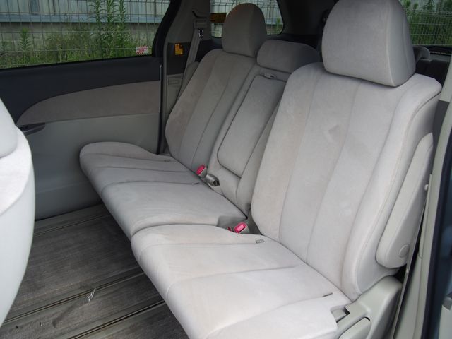 ESTIMA HYBRID 4WD