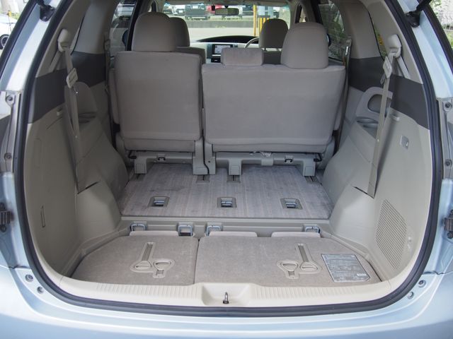 ESTIMA HYBRID 4WD