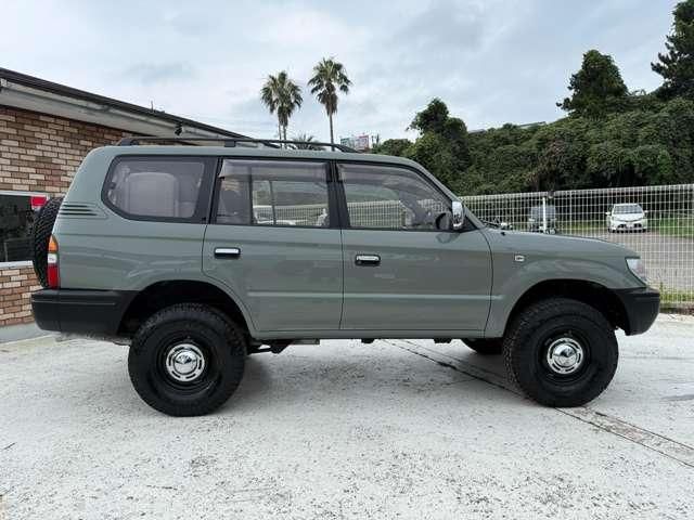 LANDCRUISER PRADO