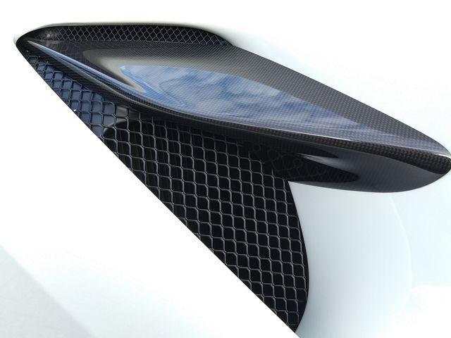 FERRARI F8 Tributo