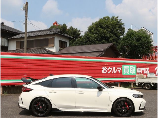 CIVIC hatchback